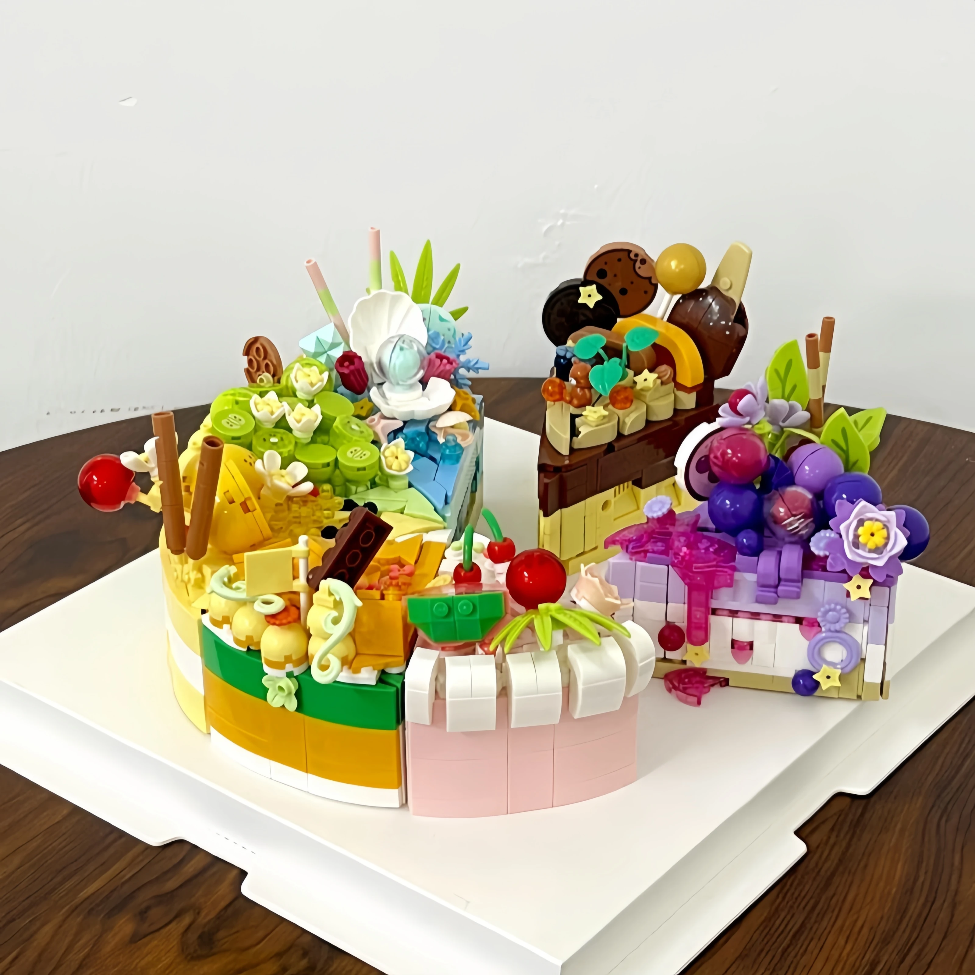 Delicious dessert building blocks sweet cake girls group display DIY assembling model trendy toy
Delicious dessert building blocks sweet cake girls group display DIY assembling model trendy toy