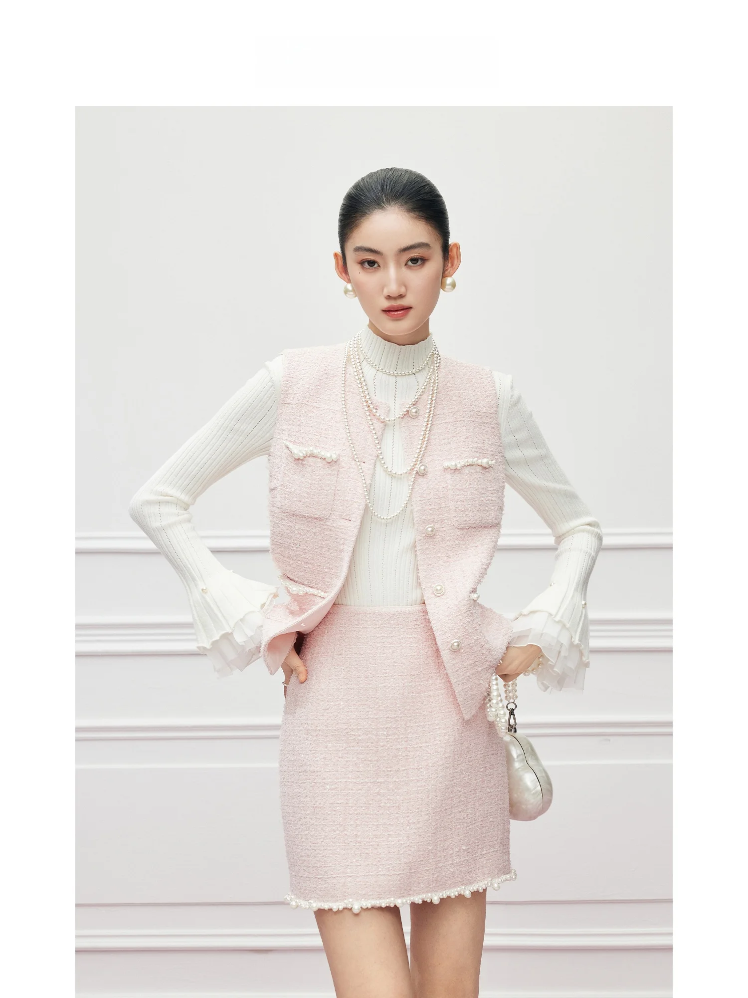 Ele Pink Tweed Vest Women's Spring Svel Tulle Pearl Button Design Outerwear Faionable Commute Series
Ele Pink Tweed Vest Women's Spring Svel Tulle Pearl Button Design Outerwear Faionable Commute Series