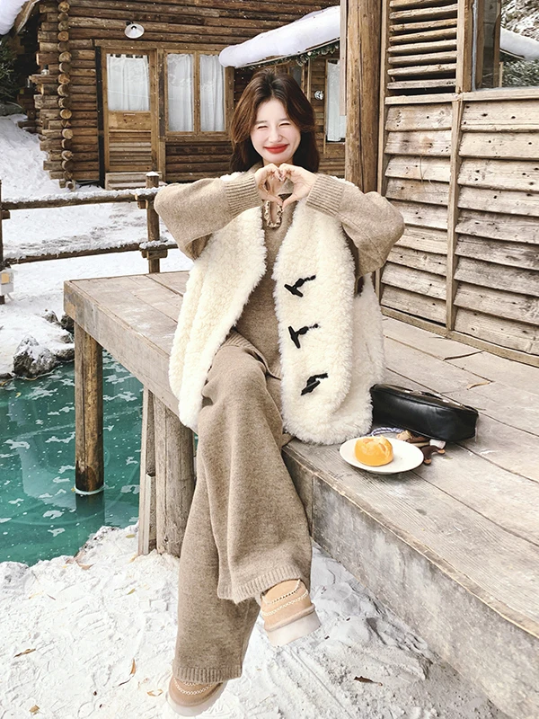 Комплект: вязаный топ и брюки с широкими штанинами, женский осенне-зимний комплект из утепленного меха ягненка, топ и жилет, с высокой талией, теплый, модный
Комплект: вязаный топ и брюки с широкими штанинами, женский осенне-зимний комплект из утепленного меха ягненка, топ и жилет, с высокой талией, теплый, модный