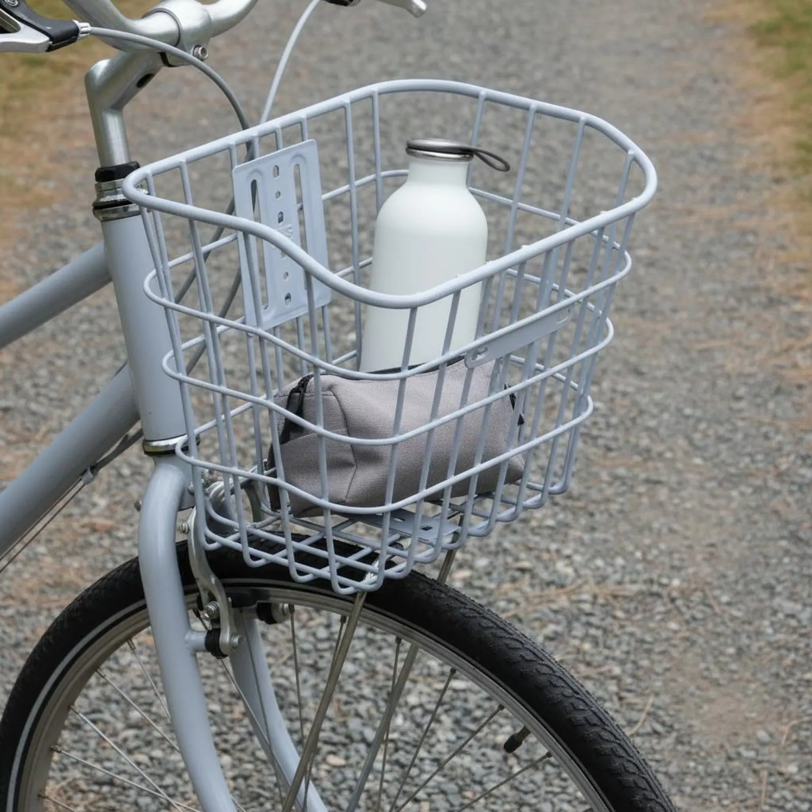 Front Cycle Basket Easy Installation Front Bike Storage Holder Handlebar Storage Basket Universal Fit Adjustable Height
Front Cycle Basket Easy Installation Front Bike Storage Holder Handlebar Storage Basket Universal Fit Adjustable Height