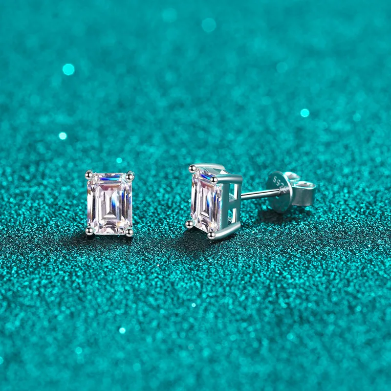 925 sterling silver stud female, set rectangular chamfered mullite exquisite earrings plated PT950
925 sterling silver stud female, set rectangular chamfered mullite exquisite earrings plated PT950