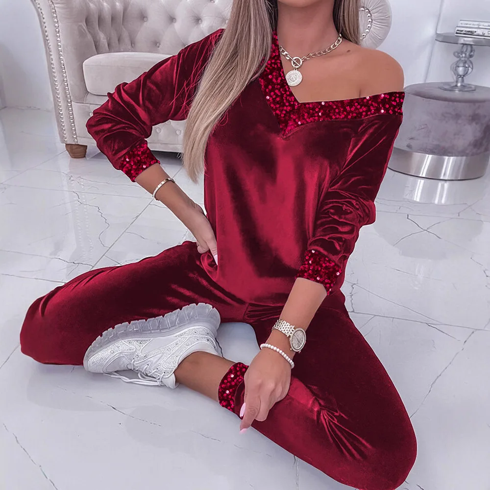 Женский комплект одежды из двух предметов, бархатная строчка, блестки, V-образный вырез, свободный топ, толстовка с длинными рукавами и тонкие брюки с высокой талией, леггинсы
Женский комплект одежды из двух предметов, бархатная строчка, блестки, V-образный вырез, свободный топ, толстовка с длинными рукавами и тонкие брюки с высокой талией, леггинсы