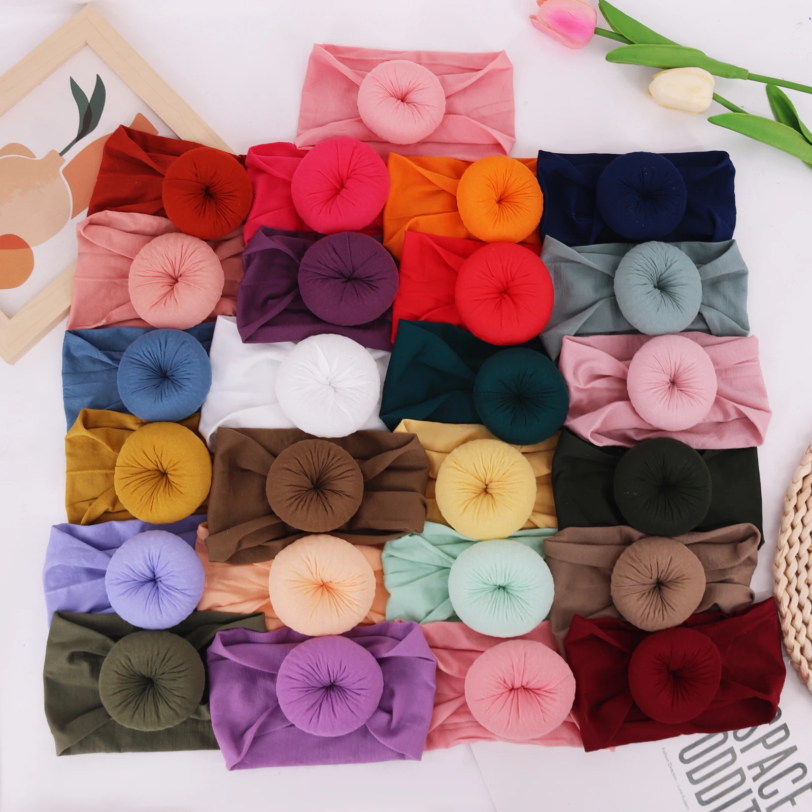 Solid color nylon Baby Stretch Donut headband Hair accessories Soft Handmade for children
Solid color nylon Baby Stretch Donut headband Hair accessories Soft Handmade for children