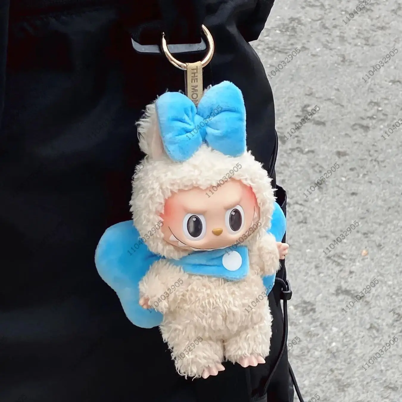For Labubu The Monsters Butterfly Bow Fairy Costume Clothes Headdress 1:1 Replica Vinyl Doll Action Figure Bag Charm Bag Pendant
For Labubu The Monsters Butterfly Bow Fairy Costume Clothes Headdress 1:1 Replica Vinyl Doll Action Figure Bag Charm Bag Pendant