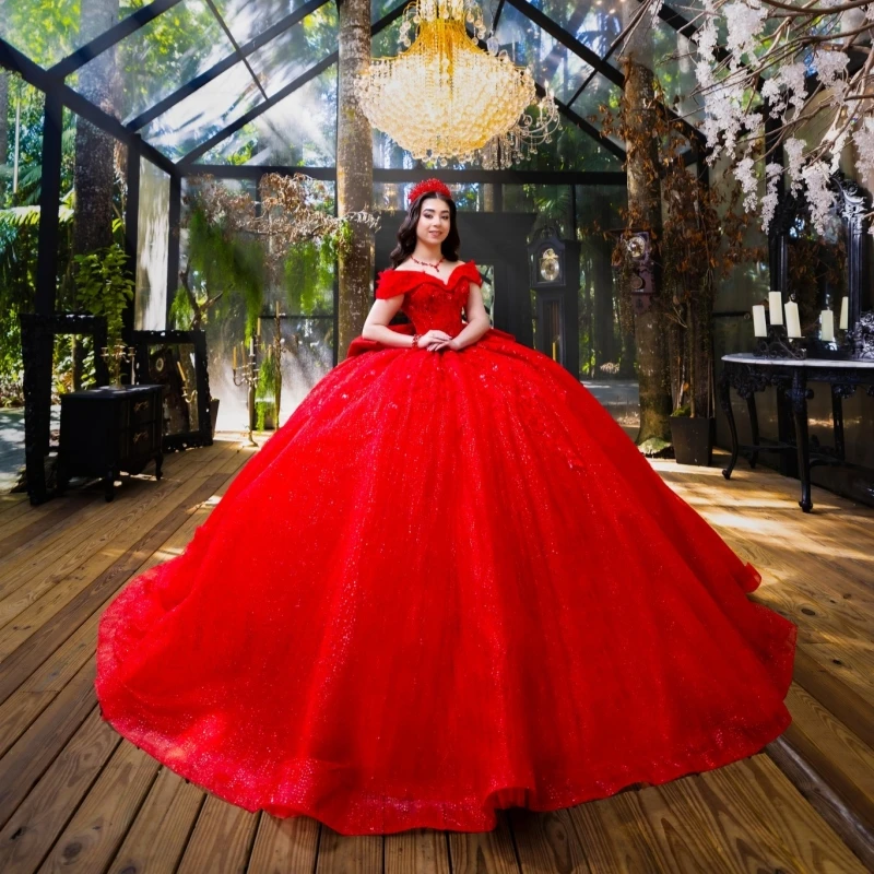 Red Shiny Ball Gown Quinceanera Dresses Applique Lace Beading Crystal Bow Tull Corset Off The Shoulder Sweet 16 Dress vestidos
Red Shiny Ball Gown Quinceanera Dresses Applique Lace Beading Crystal Bow Tull Corset Off The Shoulder Sweet 16 Dress vestidos