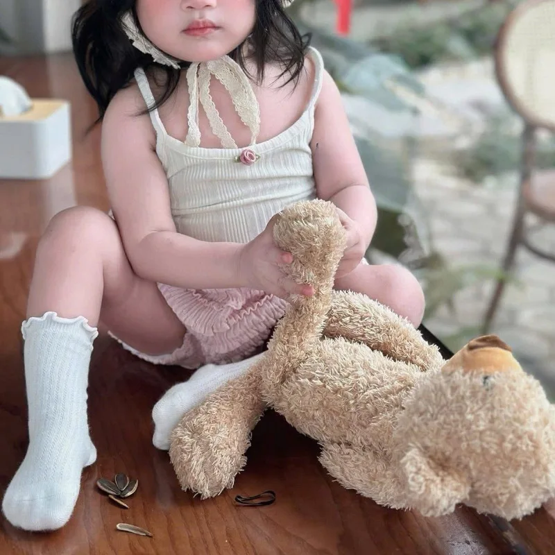 Two Piece Set Girl's 2026 Summer New Cute Strap Flower Bud Shorts Korean Girl Fashion Comfortable Kids Suit
Two Piece Set Girl's 2026 Summer New Cute Strap Flower Bud Shorts Korean Girl Fashion Comfortable Kids Suit