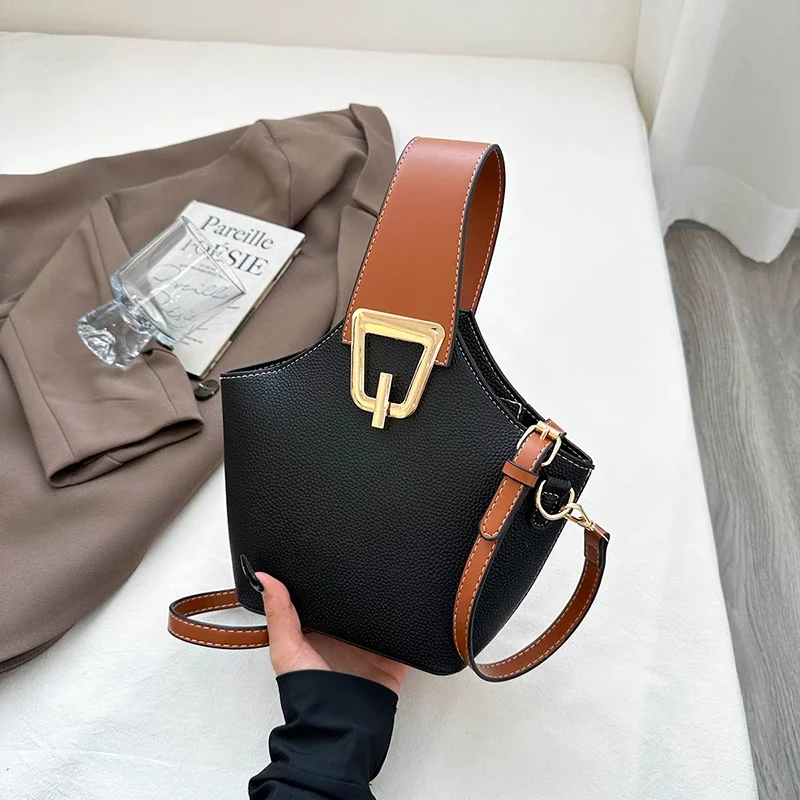 Fashionable Women's Handbag 2025 New Hot Selling Women's Versatile Shoulder Bag Bucket Crossbody Bag Bolsas De Mujer
Fashionable Women's Handbag 2025 New Hot Selling Women's Versatile Shoulder Bag Bucket Crossbody Bag Bolsas De Mujer