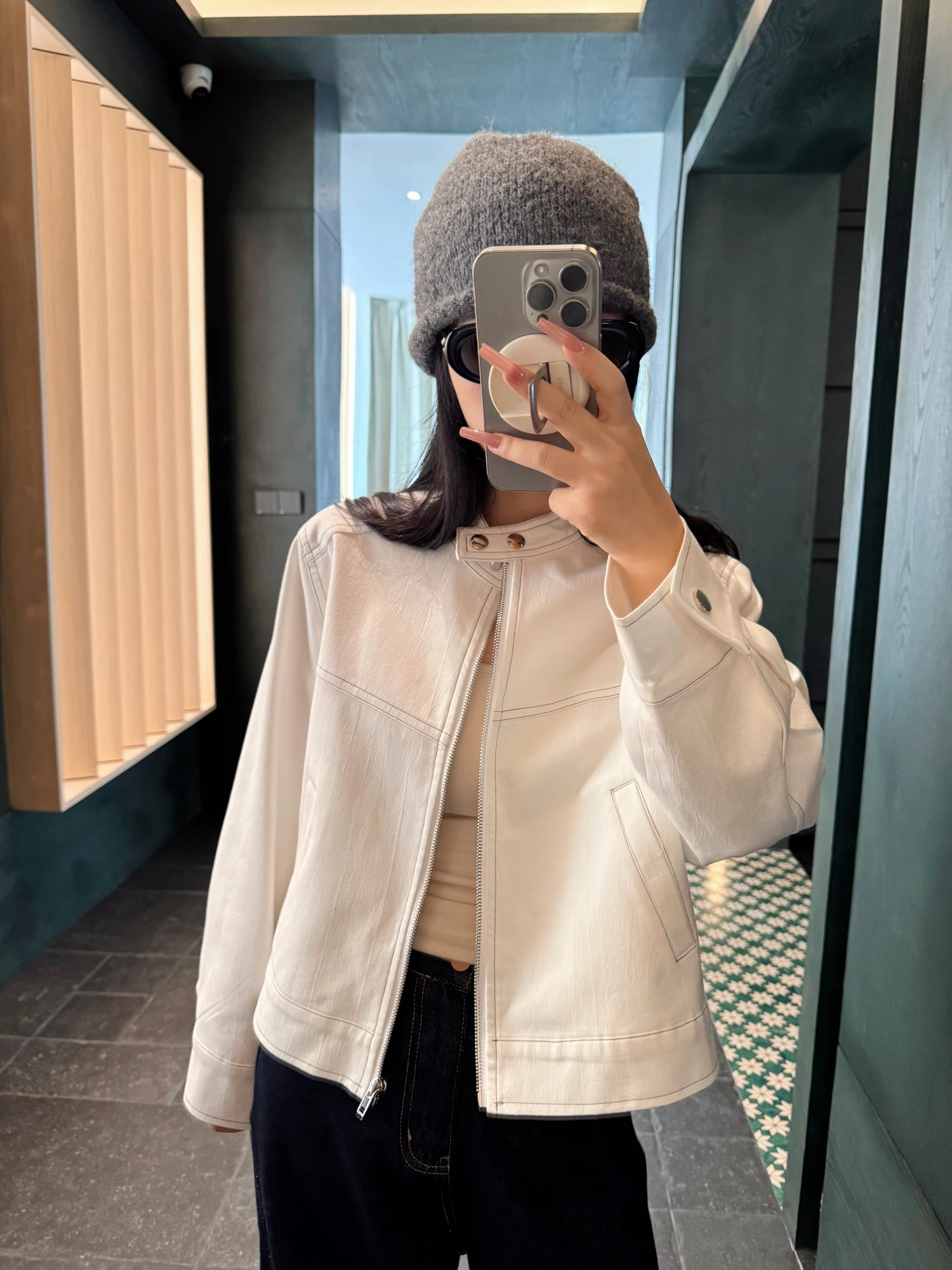 Женская куртка-харрингтон ort Svel в корейском стиле, прямого кроя, с длинными рукавами, воротником-стойкой, на молнии, белая
Женская куртка-харрингтон ort Svel в корейском стиле, прямого кроя, с длинными рукавами, воротником-стойкой, на молнии, белая