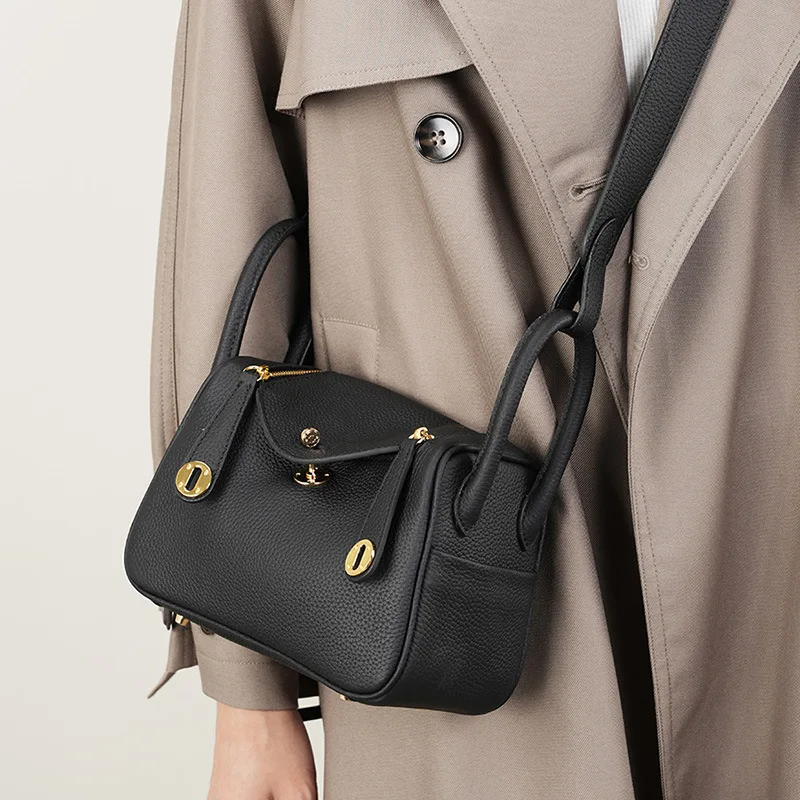2025 New Lindy Women's Leather oulder Crossbody Pillow Bag Versatile Doctor Bag Sli Spring Trend Dumpling Bag Sle
2025 New Lindy Women's Leather oulder Crossbody Pillow Bag Versatile Doctor Bag Sli Spring Trend Dumpling Bag Sle