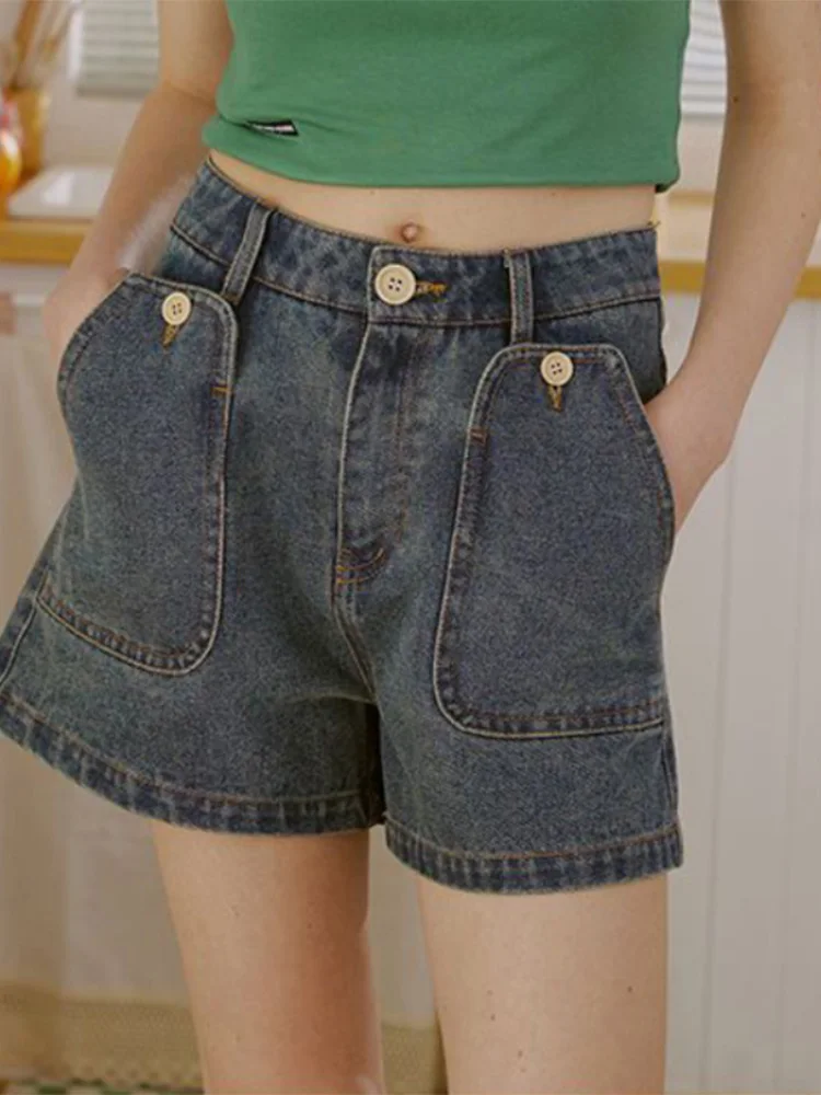 Джинсовые шорты с высокой талией для женщин, весна-лето, свободные, с эффектом похудения, А-силуэт, для полных и широких бедер
Джинсовые шорты с высокой талией для женщин, весна-лето, свободные, с эффектом похудения, А-силуэт, для полных и широких бедер