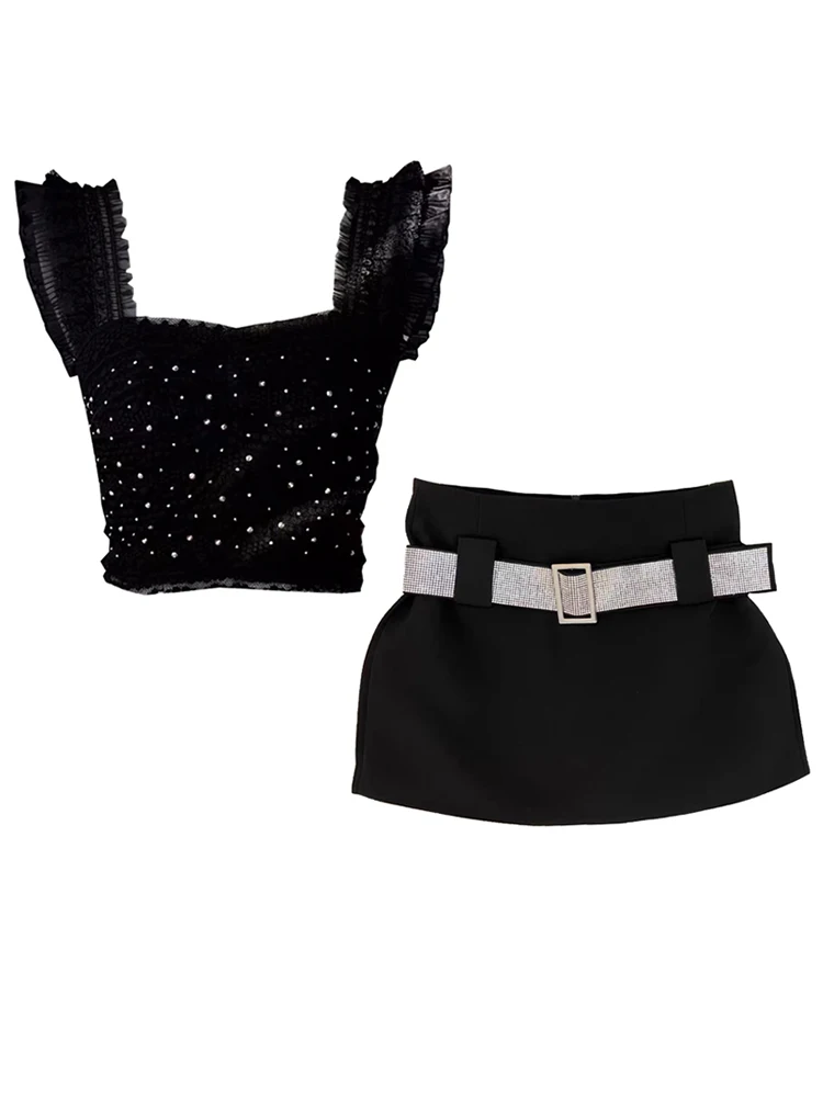 2024 New Summer Small Size Black Vest Top High Waist Skirt Two Piece Set Women's Fashion Ensemble Short Sleeve Zipper
2024 New Summer Small Size Black Vest Top High Waist Skirt Two Piece Set Women's Fashion Ensemble Short Sleeve Zipper