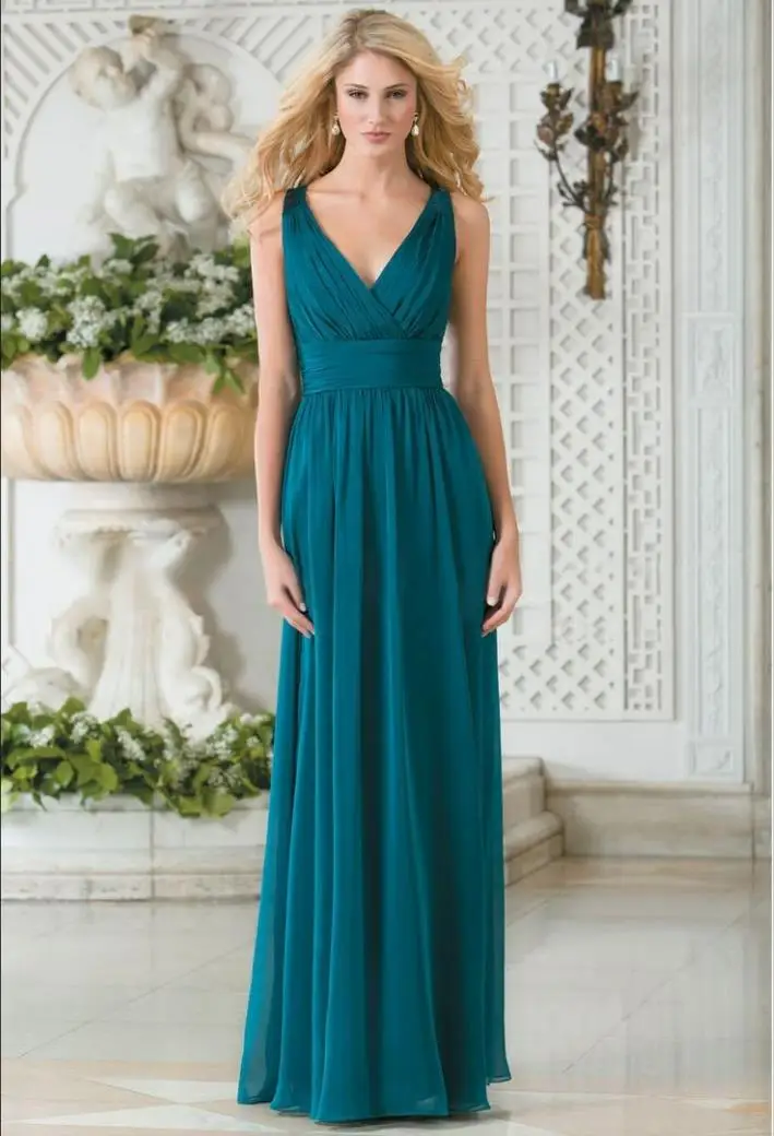A-Line Bridesmaid Dress V Neck Sleeveless Elegant Chiffon Evening Dress with Ruched Floor Length
A-Line Bridesmaid Dress V Neck Sleeveless Elegant Chiffon Evening Dress with Ruched Floor Length
