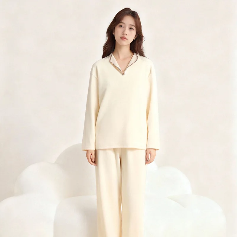 Light Luxury Spring Pajama Set for Women's Casual V-neck Long sleeved Pants for Home Comfort and Warmth Interior
Light Luxury Spring Pajama Set for Women's Casual V-neck Long sleeved Pants for Home Comfort and Warmth Interior