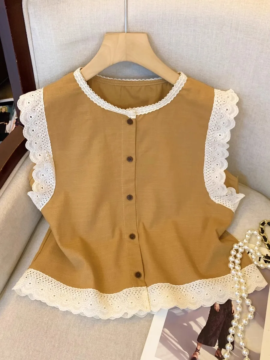 Kaki Color Lace Patchwork Sleeveless Shirt Women's Miniature Vest Doll Shirt Skirt Hem Top Breathable Thin Summer Style
Kaki Color Lace Patchwork Sleeveless Shirt Women's Miniature Vest Doll Shirt Skirt Hem Top Breathable Thin Summer Style
