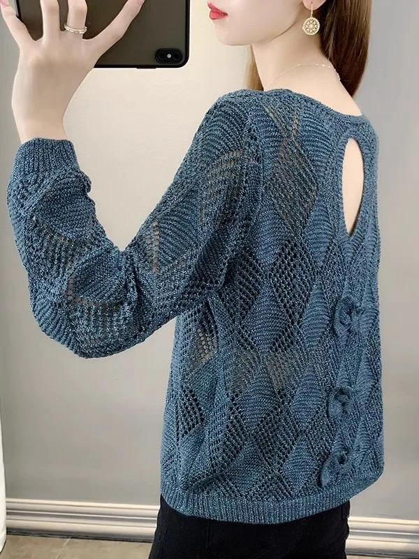 Женский ажурный вязаный свитер с V-образным вырезом, свободный крой, весна-осень, модный повседневный топ с длинными рукавами
Женский ажурный вязаный свитер с V-образным вырезом, свободный крой, весна-осень, модный повседневный топ с длинными рукавами