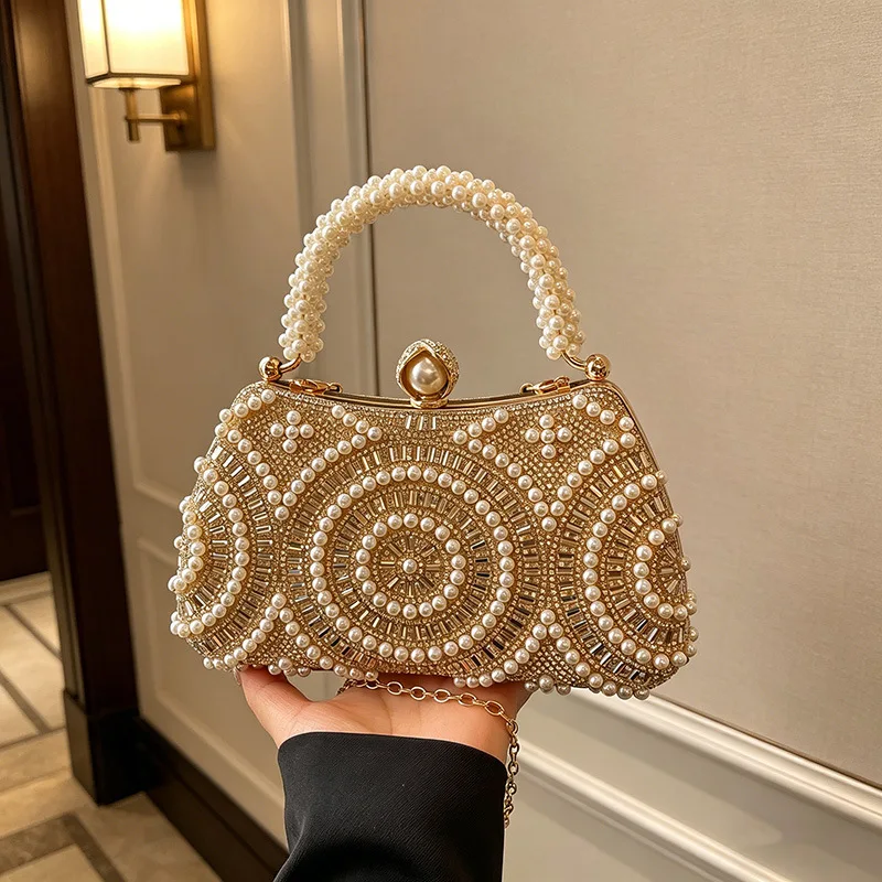 Fashion Pearl Handle Evening Bag For Women American Retro Elegant Luxurious Design Female Rhinestone Appliques Shiny Handbags
Fashion Pearl Handle Evening Bag For Women American Retro Elegant Luxurious Design Female Rhinestone Appliques Shiny Handbags