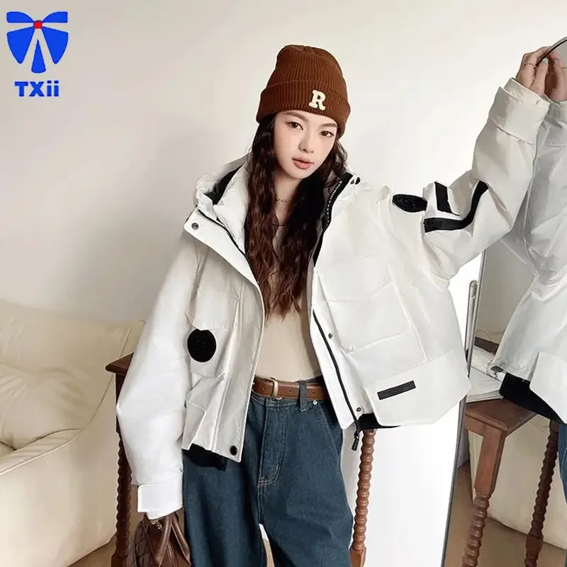 TXii New Fashionable Trendy Brand Short Down Jacket for Small Women's Winter 2024 New Thickened Warm Jacket
TXii New Fashionable Trendy Brand Short Down Jacket for Small Women's Winter 2024 New Thickened Warm Jacket