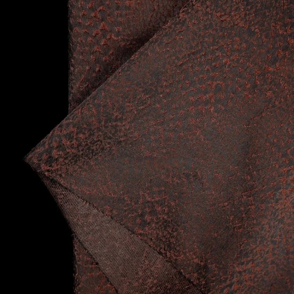 Коричневая винтажная жаккардовая ткань для элегантного платья, куртки, креативные дизайнерские ткани по метрам, ткань для шитья своими руками 
Коричневая винтажная жаккардовая ткань для элегантного платья, куртки, креативные дизайнерские ткани по метрам, ткань для шитья своими руками