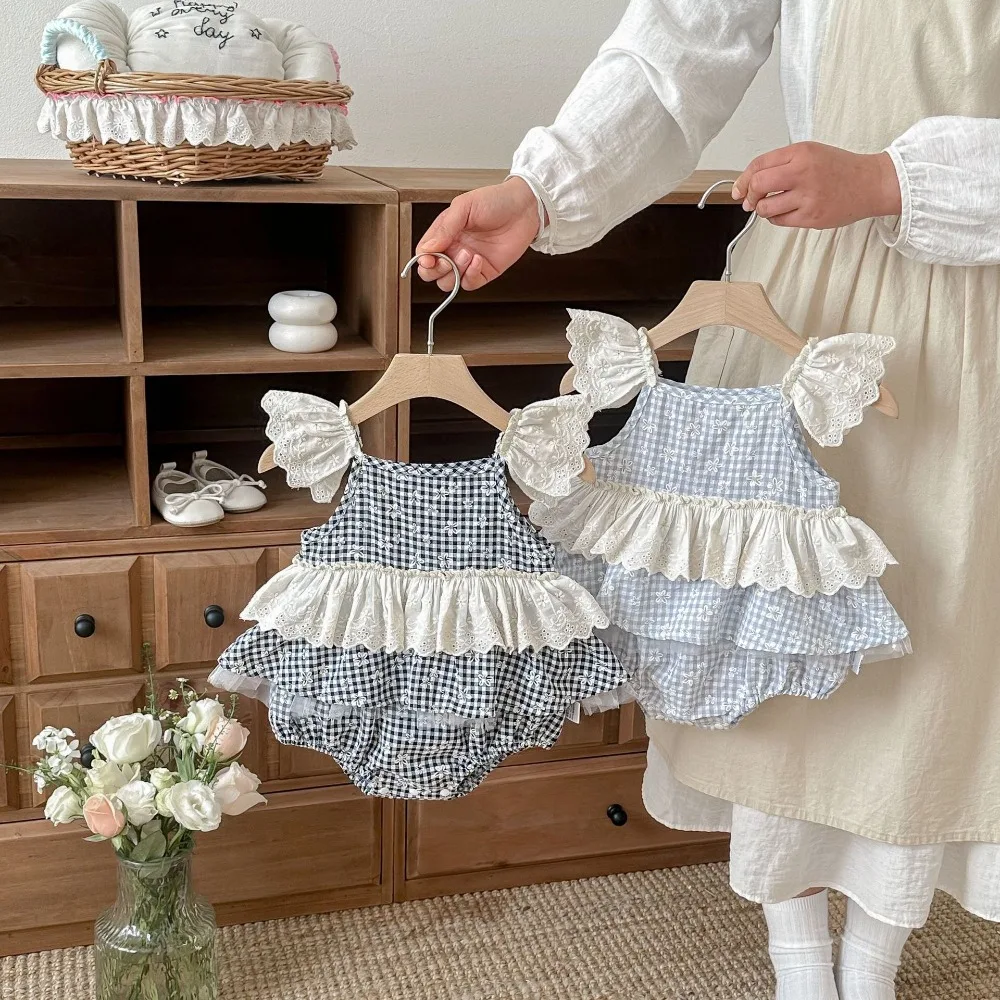 INS Summer Baby Girl Romper 0-2Years Cute Newborn Princess Sleeveless Lace Skirted Plaid Flower Bodysuit Outfits Sunsuit Clothes
INS Summer Baby Girl Romper 0-2Years Cute Newborn Princess Sleeveless Lace Skirted Plaid Flower Bodysuit Outfits Sunsuit Clothes