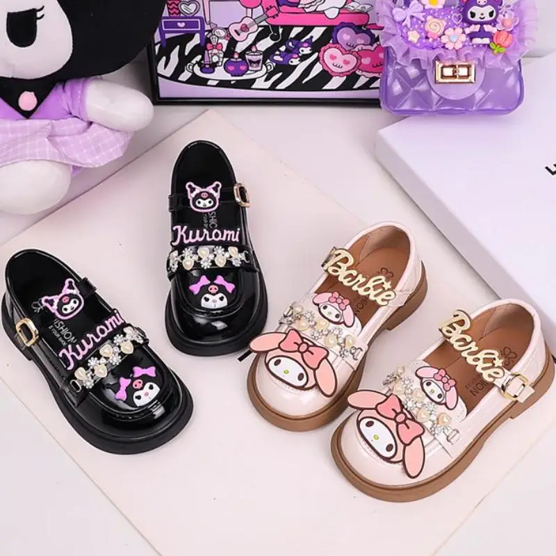 Kuromi/детская обувь принцессы с героями мультфильмов Sanrio, летние новые стильные модные сандалии на мягкой подошве, нескользящая износостойкая кожаная обувь
Kuromi/детская обувь принцессы с героями мультфильмов Sanrio, летние новые стильные модные сандалии на мягкой подошве, нескользящая износостойкая кожаная обувь