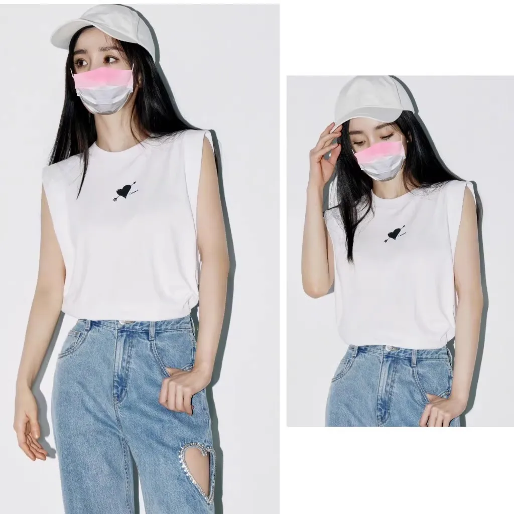 EXJR Pure Cotton Loose Women's Tank Top White Heart Print Sleeveless T-Shirt Casual Summer Fashion with Jeans
EXJR Pure Cotton Loose Women's Tank Top White Heart Print Sleeveless T-Shirt Casual Summer Fashion with Jeans