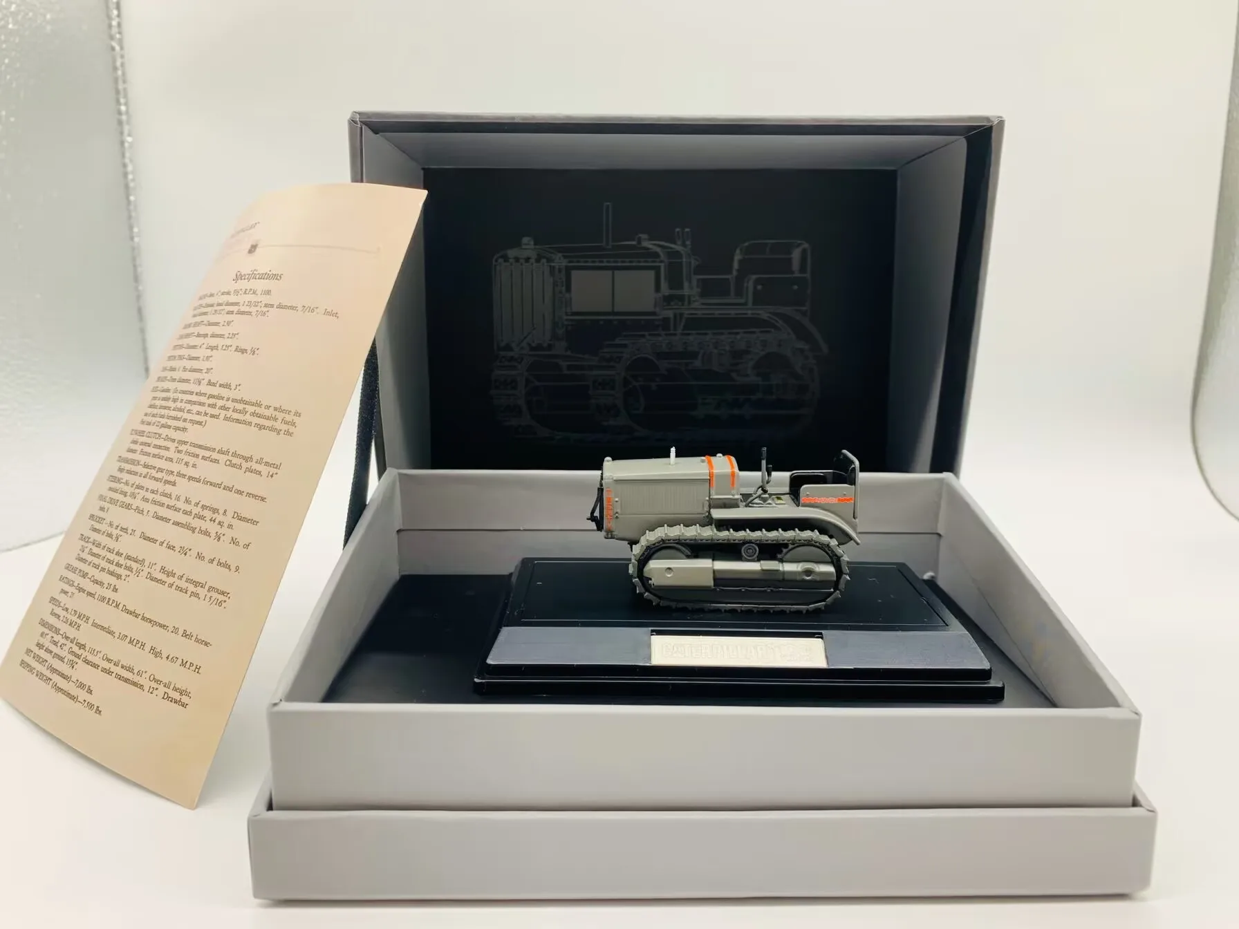DM Diecast Masters масштаб 1:50 трактор сплав инженерная модель коллекция сувенир статический дисплей украшения подарочная игрушка 85654
DM Diecast Masters масштаб 1:50 трактор сплав инженерная модель коллекция сувенир статический дисплей украшения подарочная игрушка 85654