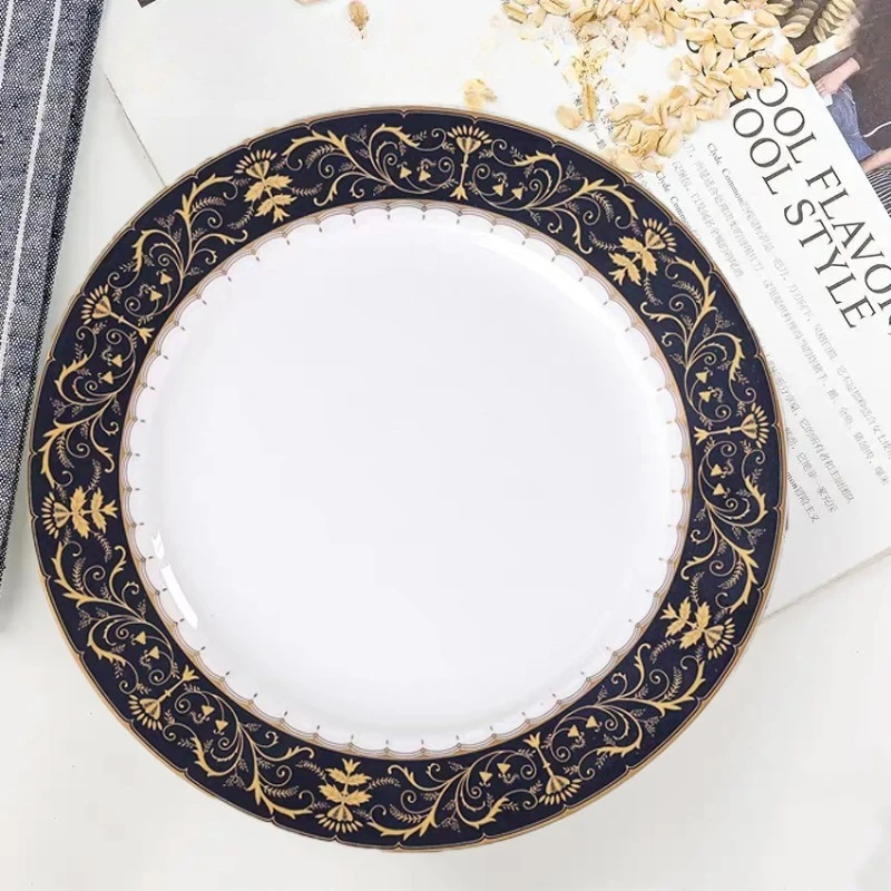Роскошный набор керамических тарелок в западном стиле с креативным золотым ободком, плоские тарелки для стейка, посуда для ужина.
Роскошный набор керамических тарелок в западном стиле с креативным золотым ободком, плоские тарелки для стейка, посуда для ужина.