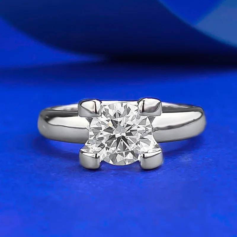 S925 Silver New Classic One carat Bull Head Four Claw Zircon Inlaid Ring, AliExpress Hot Sale
S925 Silver New Classic One carat Bull Head Four Claw Zircon Inlaid Ring, AliExpress Hot Sale
