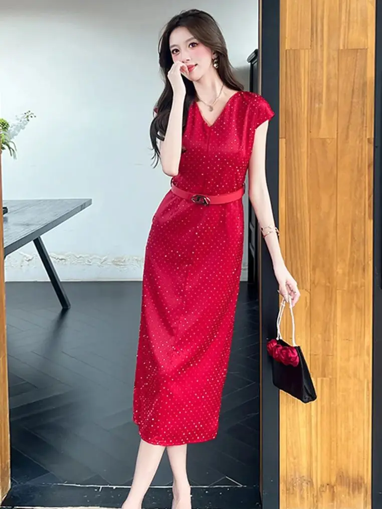 Solid Hot Diamonds Print Midi Dress For Women 2025 Summer New Elegant V-neck Raglan Sleeve Luxury Belt Slim Satin Long Dress
Solid Hot Diamonds Print Midi Dress For Women 2025 Summer New Elegant V-neck Raglan Sleeve Luxury Belt Slim Satin Long Dress