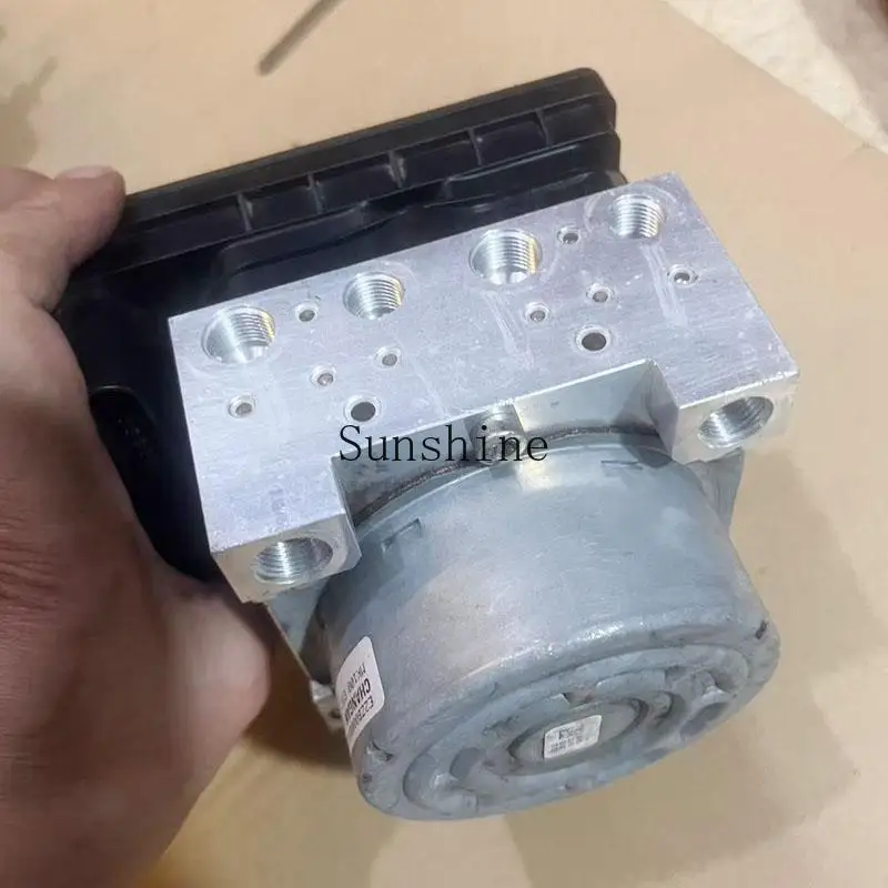 CS75 серия Yidong, Auchan, Yuexiang, Changan оригинальные детали для демонтажа автомобилей ABS насос тормозной насос в сборе
CS75 серия Yidong, Auchan, Yuexiang, Changan оригинальные детали для демонтажа автомобилей ABS насос тормозной насос в сборе
