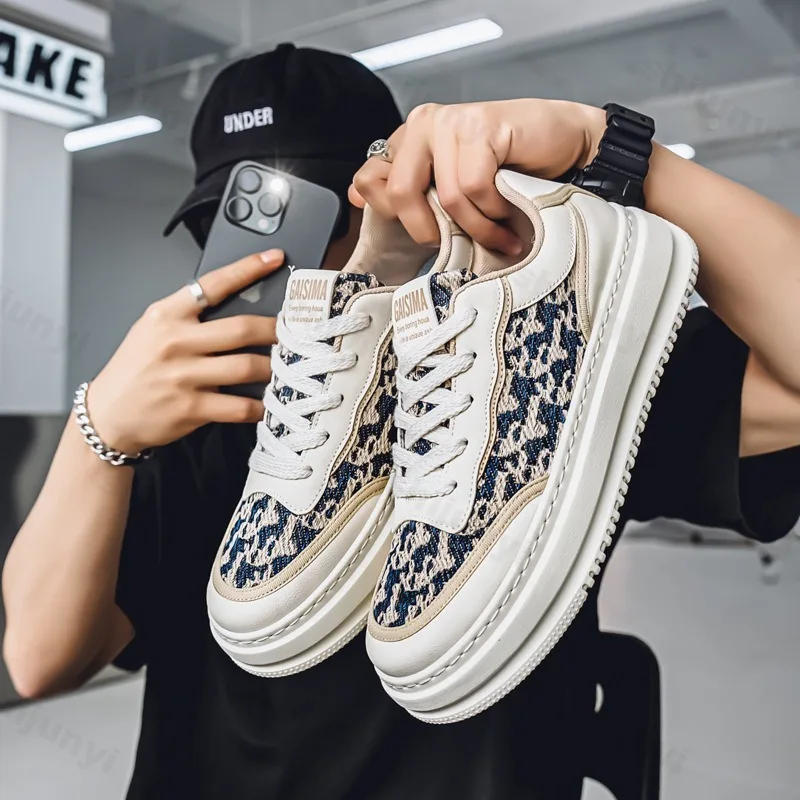 2025 Spring New Breathable Men's Casual Shoes Comfortable Versatile Fashion Trend Niche Design Thick Soled Sport Chunky sneakers
2025 Spring New Breathable Men's Casual Shoes Comfortable Versatile Fashion Trend Niche Design Thick Soled Sport Chunky sneakers