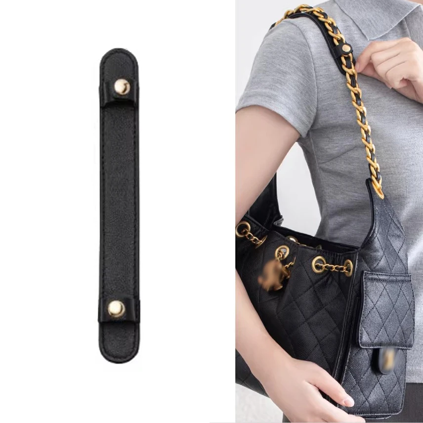 Противоизносная наплечная накладка для сумки CHANEL 25, прочная сумка для снижения стресса, аксессуары для плечевого ремня, аксессуары для сумок
Противоизносная наплечная накладка для сумки CHANEL 25, прочная сумка для снижения стресса, аксессуары для плечевого ремня, аксессуары для сумок