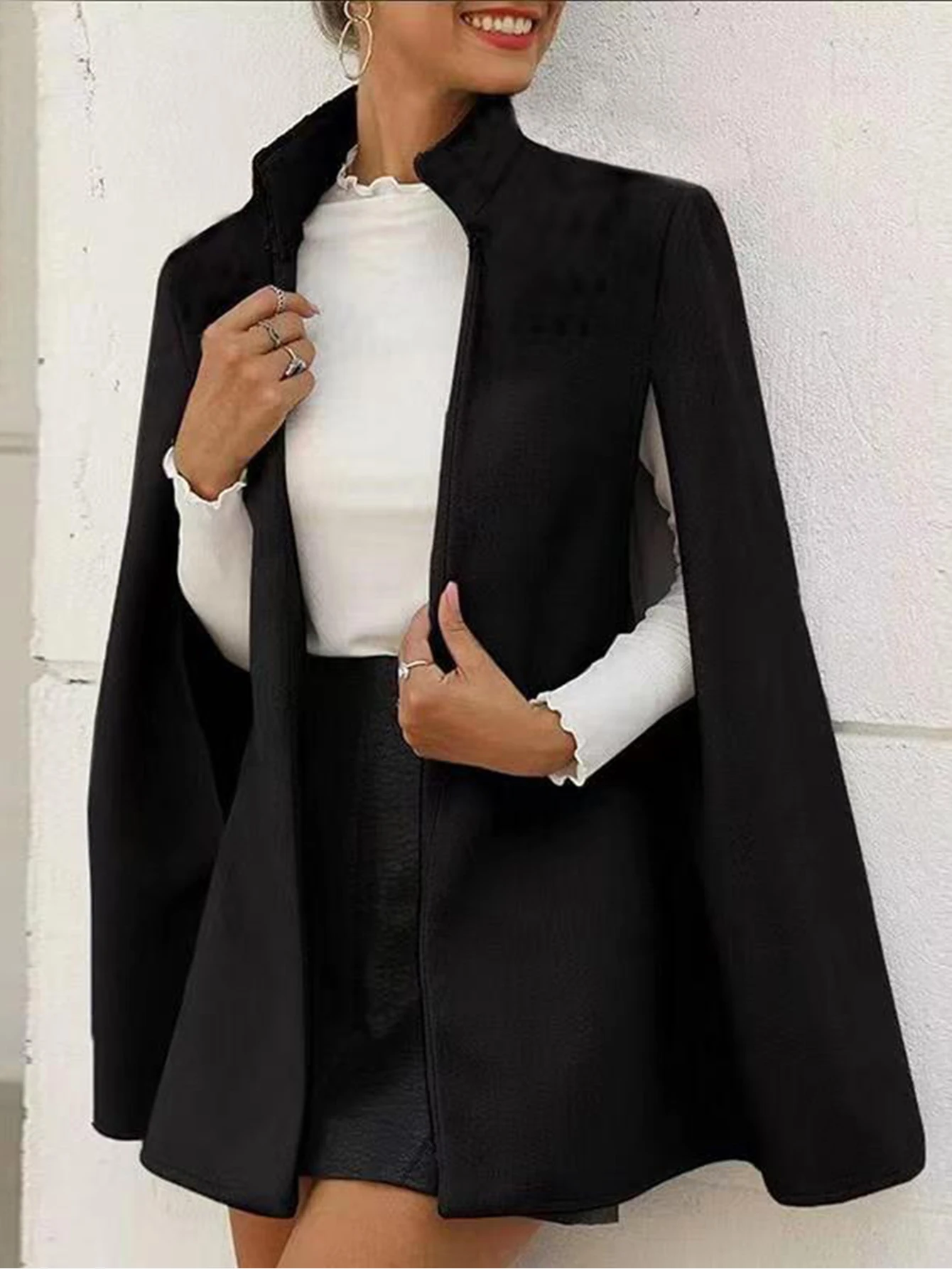 Женское зимнее модное пальто, удобное однотонное пальто с открытой передней частью и длинными рукавами, офисная женская уличная повседневная одежда, стиль
Женское зимнее модное пальто, удобное однотонное пальто с открытой передней частью и длинными рукавами, офисная женская уличная повседневная одежда, стиль