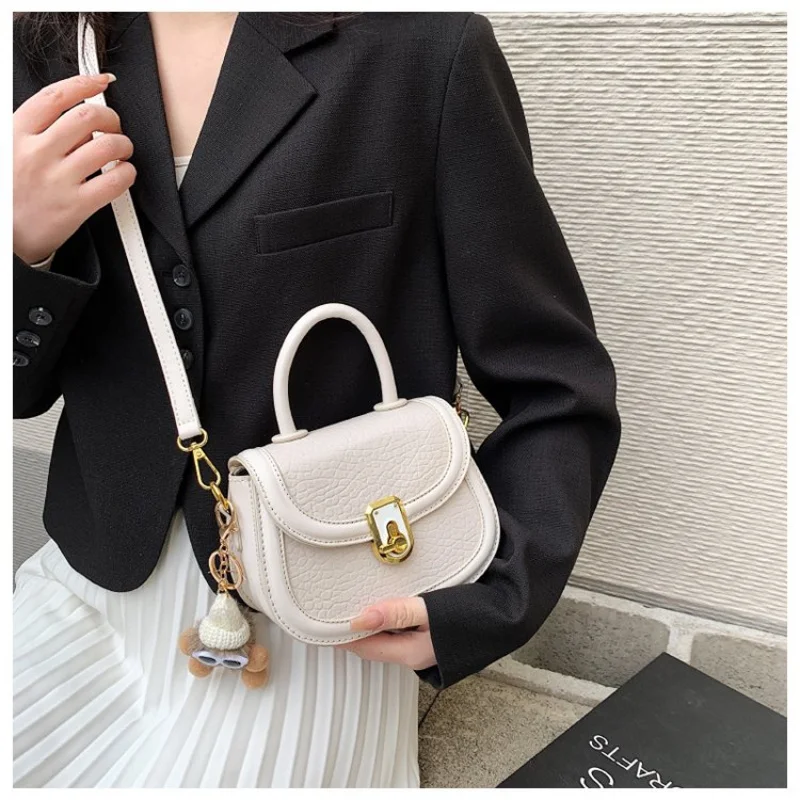 Ladies Handbag Made Of Stripe-Cheetah Leather Featuring Paris Trendy Vintage Lightweight Soft Daily Modern Style
Ladies Handbag Made Of Stripe-Cheetah Leather Featuring Paris Trendy Vintage Lightweight Soft Daily Modern Style