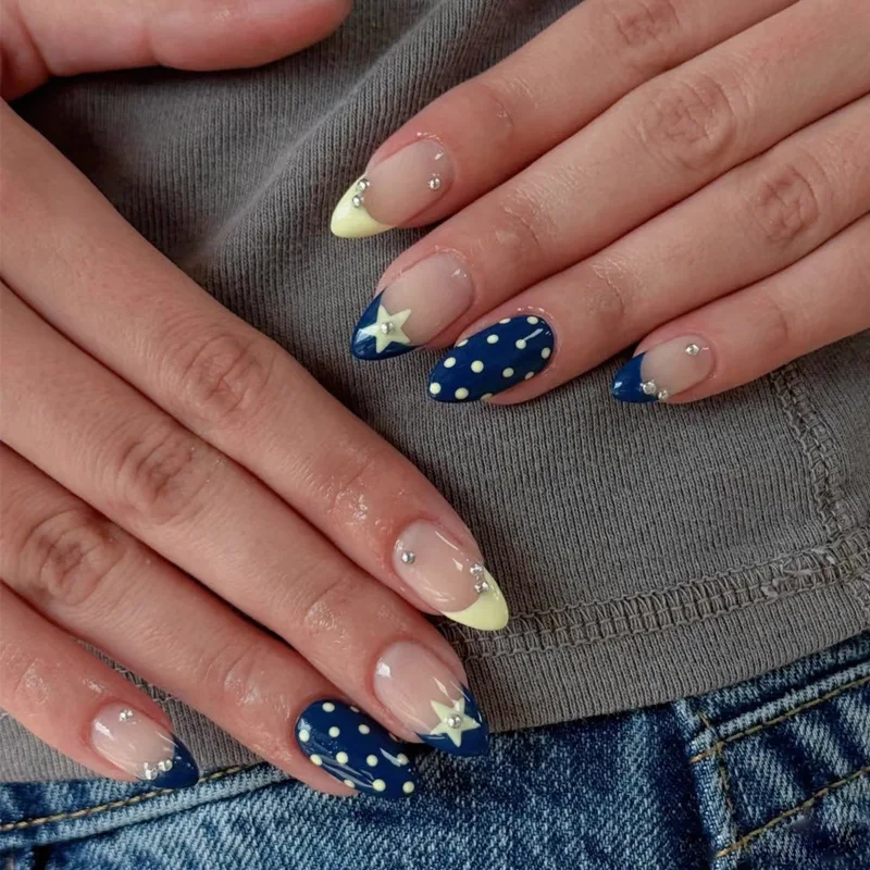 24 Pieces of Wearing Armor Almond Star Wave Point Ins Wind Nail Art Patch Nail Art Finished Product Removable
24 Pieces of Wearing Armor Almond Star Wave Point Ins Wind Nail Art Patch Nail Art Finished Product Removable