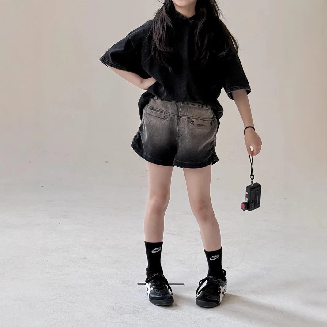 Girls Shorts Korean Children Clothing 2025 New Summer Children Girls Gradient Denim Elastic Shorts Pants
Girls Shorts Korean Children Clothing 2025 New Summer Children Girls Gradient Denim Elastic Shorts Pants