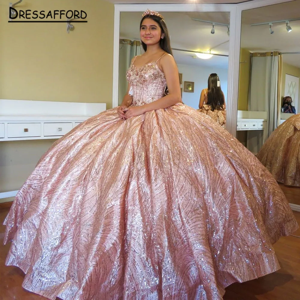 Роскошное розовое Золотое Платье для Quinceanera с блестками и бусинами без рукавов великолевечерние ное вечернее платье принцессы 16 бальное платье Vestidos De 15 лет
Роскошное розовое Золотое Платье для Quinceanera с блестками и бусинами без рукавов великолевечерние ное вечернее платье принцессы 16 бальное платье Vestidos De 15 лет