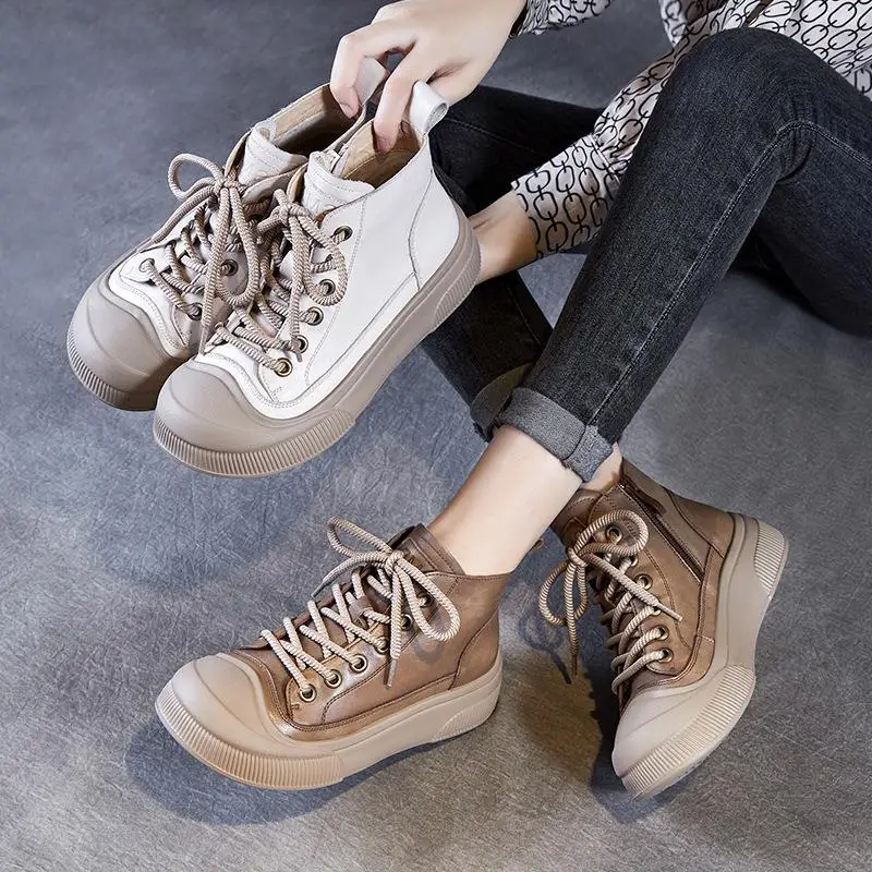 Casual High-Top Thick-Heeled Leather Shoes with Lace-Up Deep Mouth Short Boots Fashionable Flat Heel round Toe Daily Wear
Casual High-Top Thick-Heeled Leather Shoes with Lace-Up Deep Mouth Short Boots Fashionable Flat Heel round Toe Daily Wear