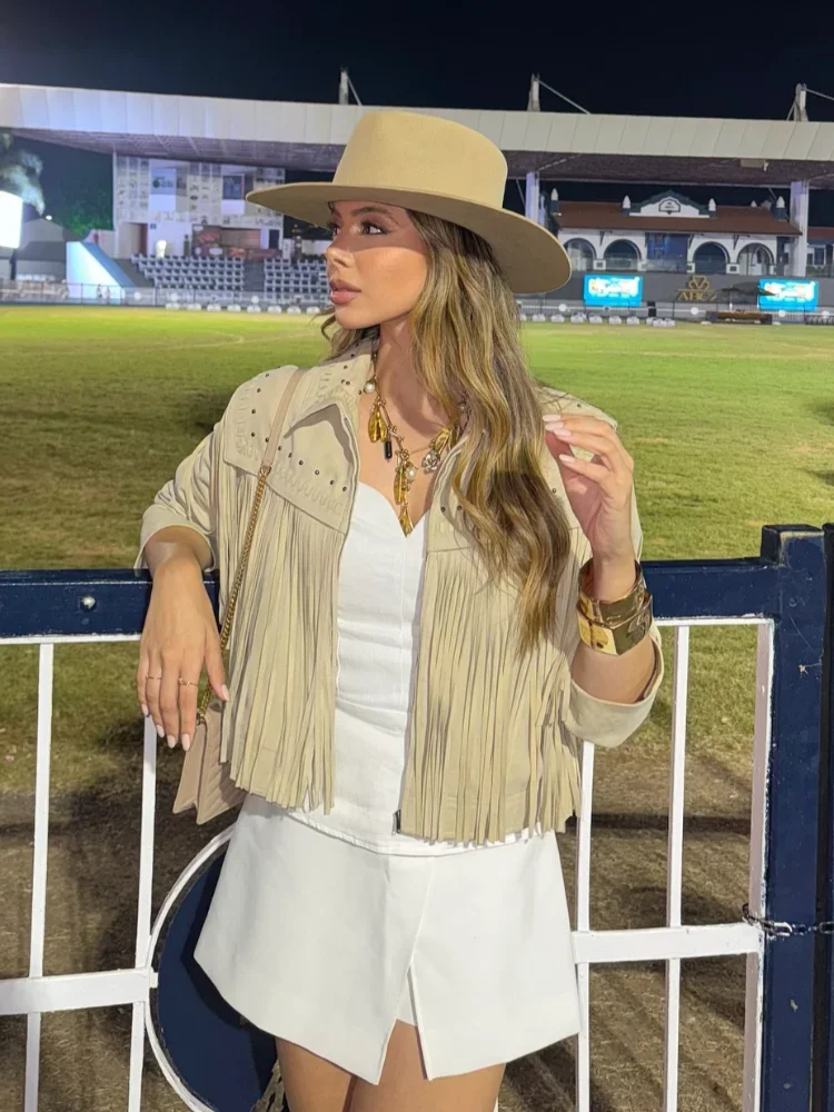 Women Tassel Suede Pilot Short Jacket Unique Unique Lapel Zipper Loose Outerwear 2025 Fashion Autumn New Daily Highstreet Coat
Women Tassel Suede Pilot Short Jacket Unique Unique Lapel Zipper Loose Outerwear 2025 Fashion Autumn New Daily Highstreet Coat
