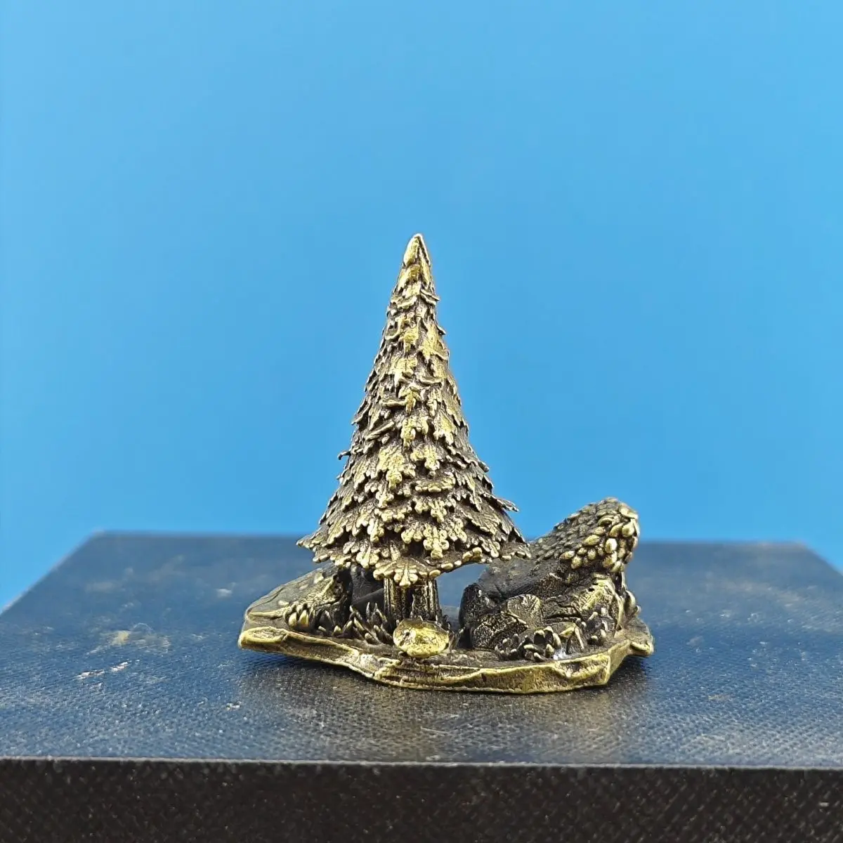 Brass Garden Scene Christmas Tree Miniature Ornament Micro Landscape Scenery
Brass Garden Scene Christmas Tree Miniature Ornament Micro Landscape Scenery