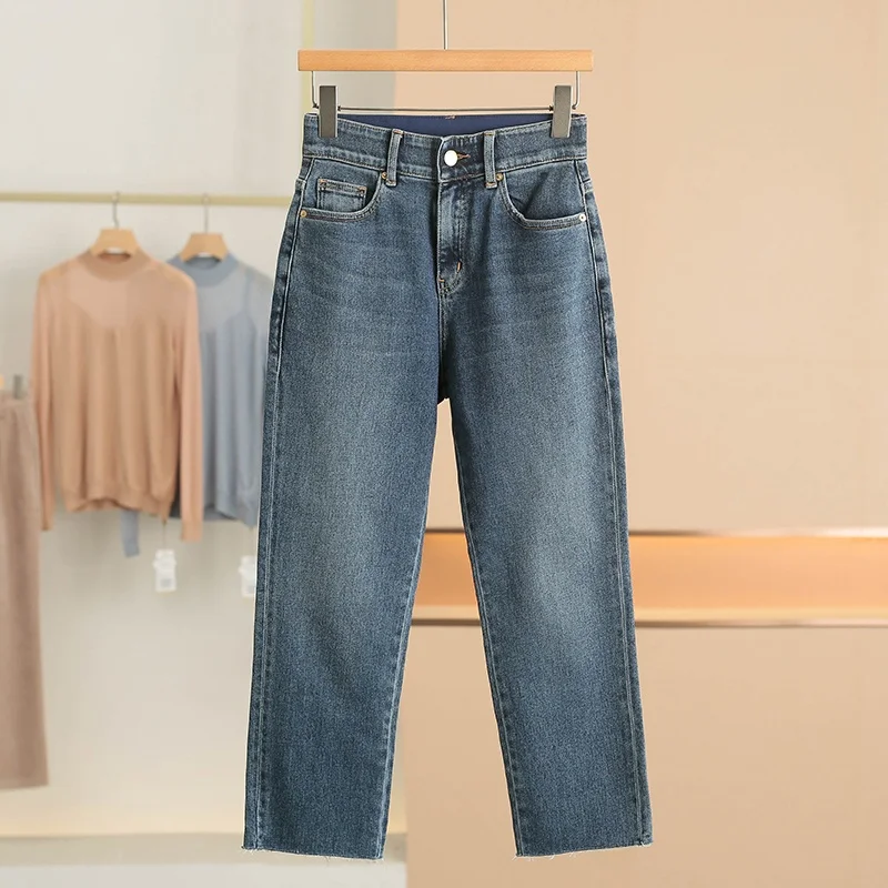 High Waist Wide Hip Nine-Tenths Jeans Simple Casual Cotton Stretch Denim Zipper Fly Women's Fashion Spring 2026 New Style
High Waist Wide Hip Nine-Tenths Jeans Simple Casual Cotton Stretch Denim Zipper Fly Women's Fashion Spring 2026 New Style