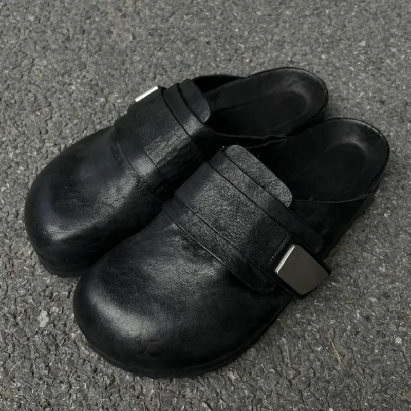 Retro Round Toe Platform Slippers Woman Summer Soft Leather Comfort Flat Sandals Metal Snap Design Outdoor Casual Beach Sandals
Retro Round Toe Platform Slippers Woman Summer Soft Leather Comfort Flat Sandals Metal Snap Design Outdoor Casual Beach Sandals