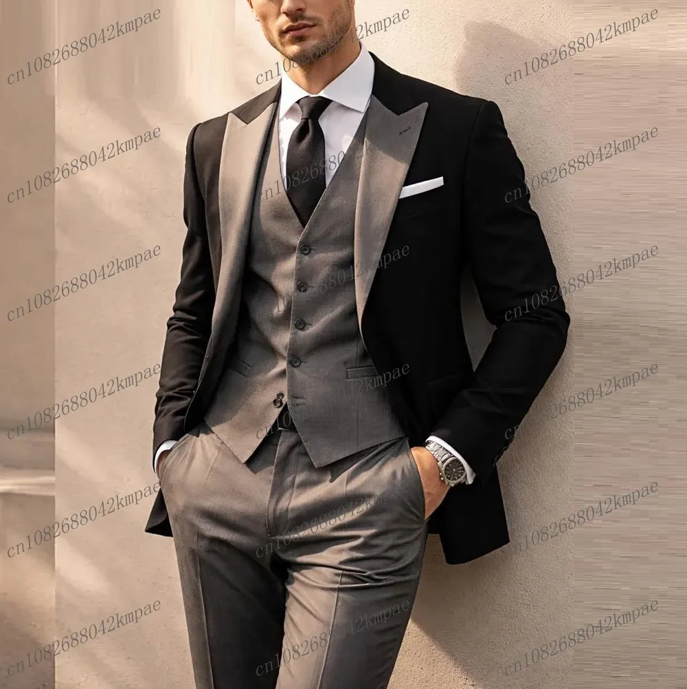 Grey And Black New Men Suit Formal Groom Groomsman Wedding Party Prom Business Male Tuxedos 3 Piece Set Blazer Vest Pants
Grey And Black New Men Suit Formal Groom Groomsman Wedding Party Prom Business Male Tuxedos 3 Piece Set Blazer Vest Pants