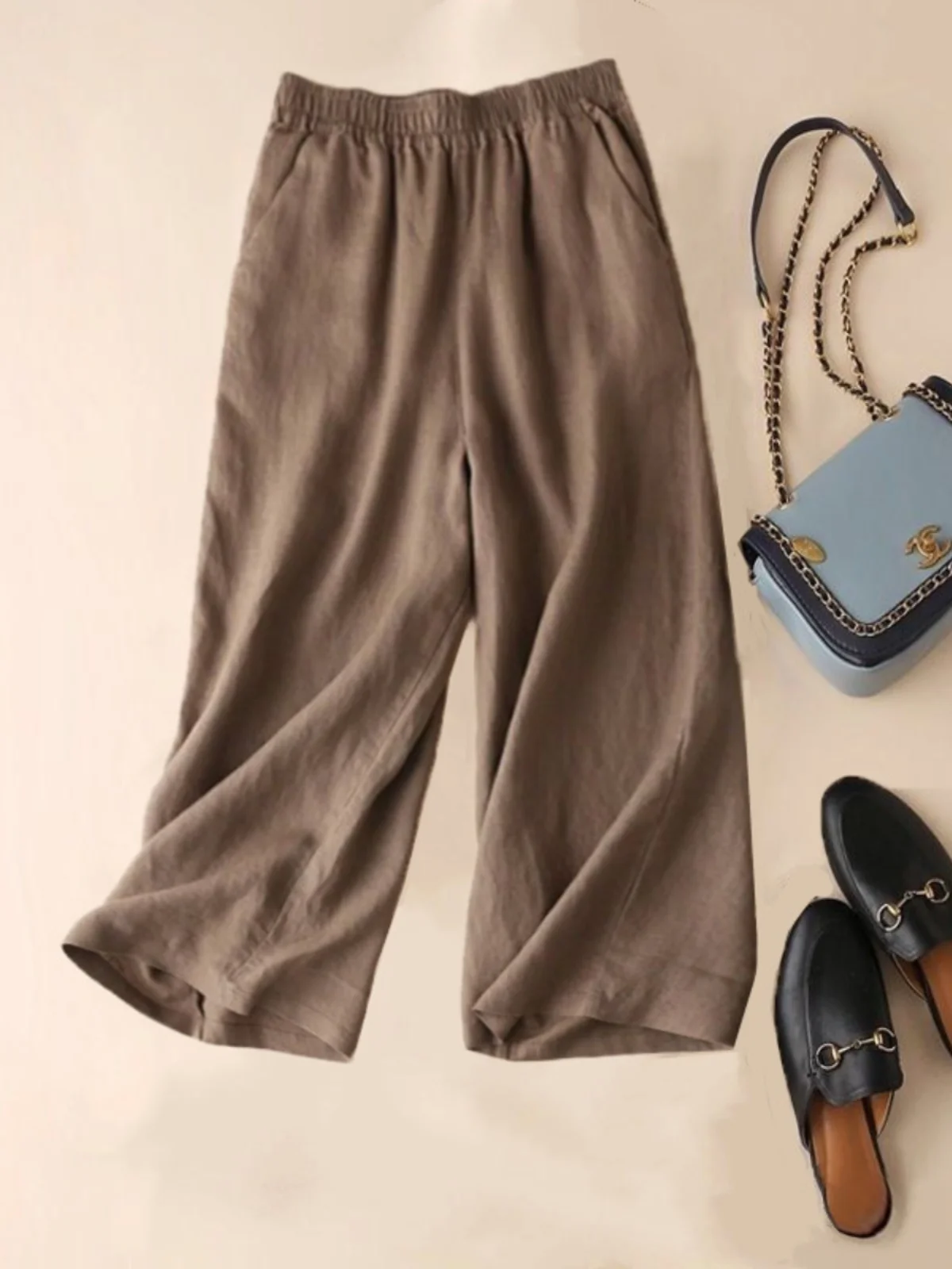 Летние женские широкие брюки, свободные хлопковые льняные брюки, повседневные драпированные удобные корейские брюки с большой ногой
Летние женские широкие брюки, свободные хлопковые льняные брюки, повседневные драпированные удобные корейские брюки с большой ногой