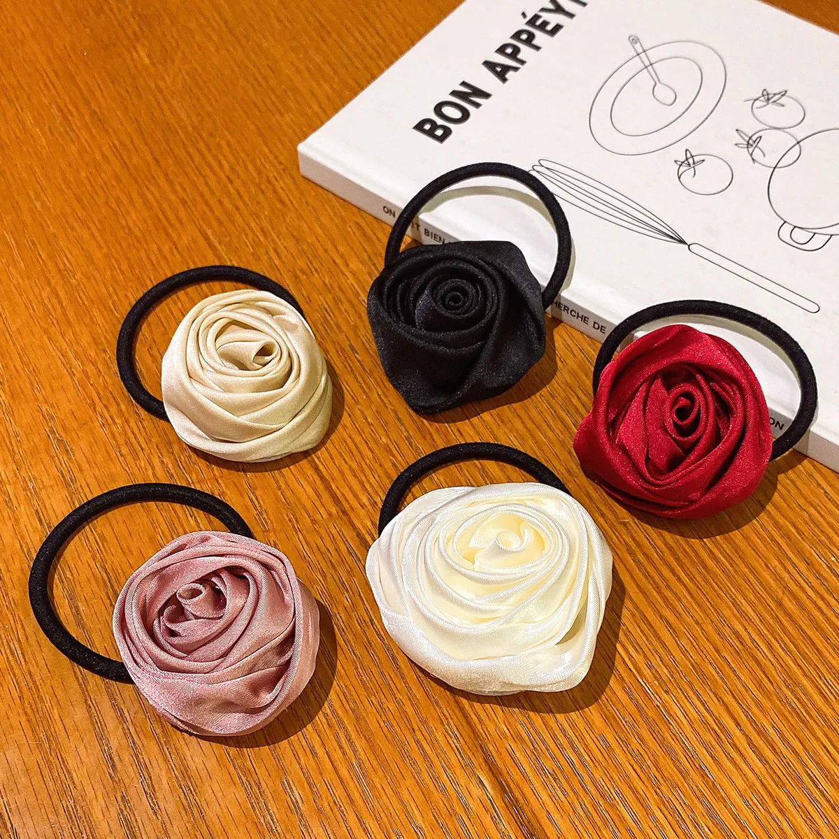 Satin Rose Hair Rope Hair Ring high-stretch Hair Accessories High Elastic Hair Rope Rope Girl ~ Romantic Appointment
Satin Rose Hair Rope Hair Ring high-stretch Hair Accessories High Elastic Hair Rope Rope Girl ~ Romantic Appointment