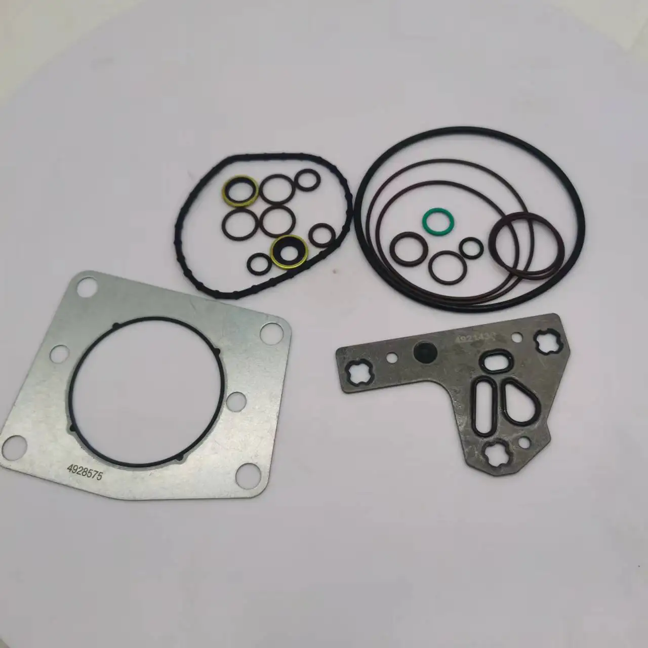 1pcs 3973228 New High Quality Fuel Pump Repair Pack 3973228 CCR1600 3973228 4921431 4088604 4954200 5311171 6745-71-1150
1pcs 3973228 New High Quality Fuel Pump Repair Pack 3973228 CCR1600 3973228 4921431 4088604 4954200 5311171 6745-71-1150