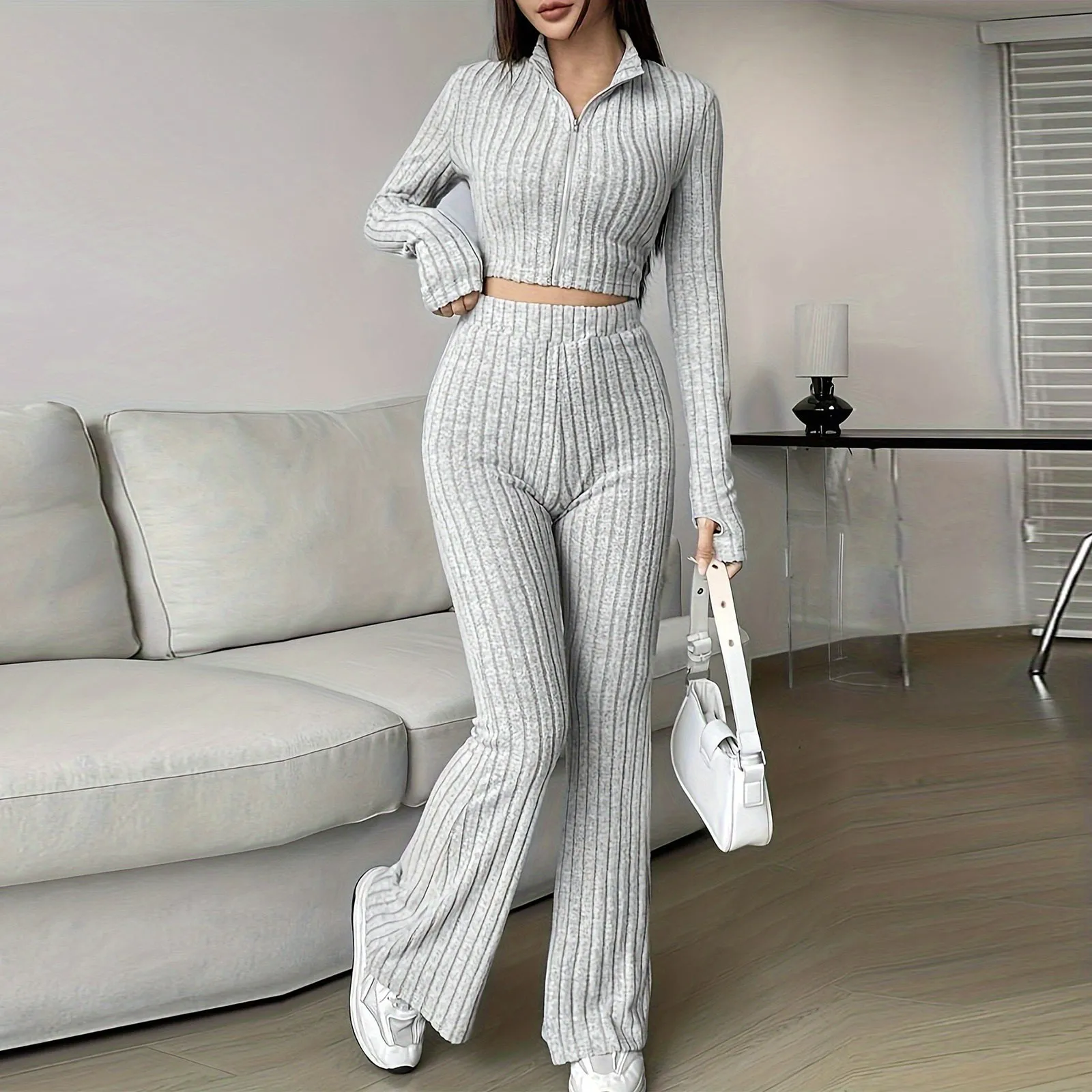 Fashion Women Outfits Ribbed Zipper Up Short Top With High-waisted Flared Pant 2 Piece Sets Women Casual Baggy Tracksuit
Fashion Women Outfits Ribbed Zipper Up Short Top With High-waisted Flared Pant 2 Piece Sets Women Casual Baggy Tracksuit