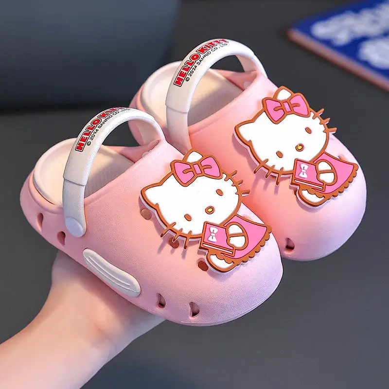 Популярные тапочки Sanrio с героями мультфильмов для девочек, детская дышащая пляжная обувь на мягкой подошве, износостойкие сандалии Kuromi Kawaii, новые
Популярные тапочки Sanrio с героями мультфильмов для девочек, детская дышащая пляжная обувь на мягкой подошве, износостойкие сандалии Kuromi Kawaii, новые