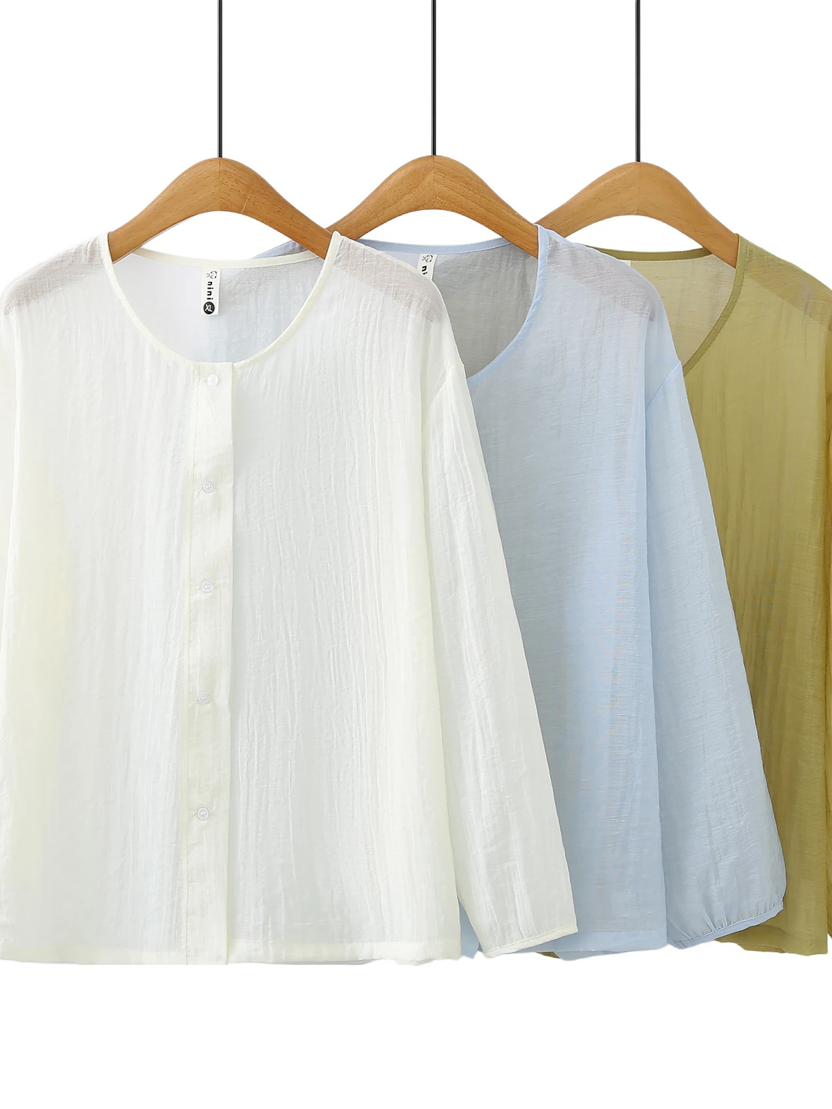 Summer New Loose Lightweight Color Long Sleeve Shirt Women's round Neck Buttoned Sunscreen Outerwear Large Size Air Con...
Summer New Loose Lightweight Color Long Sleeve Shirt Women's round Neck Buttoned Sunscreen Outerwear Large Size Air Con...