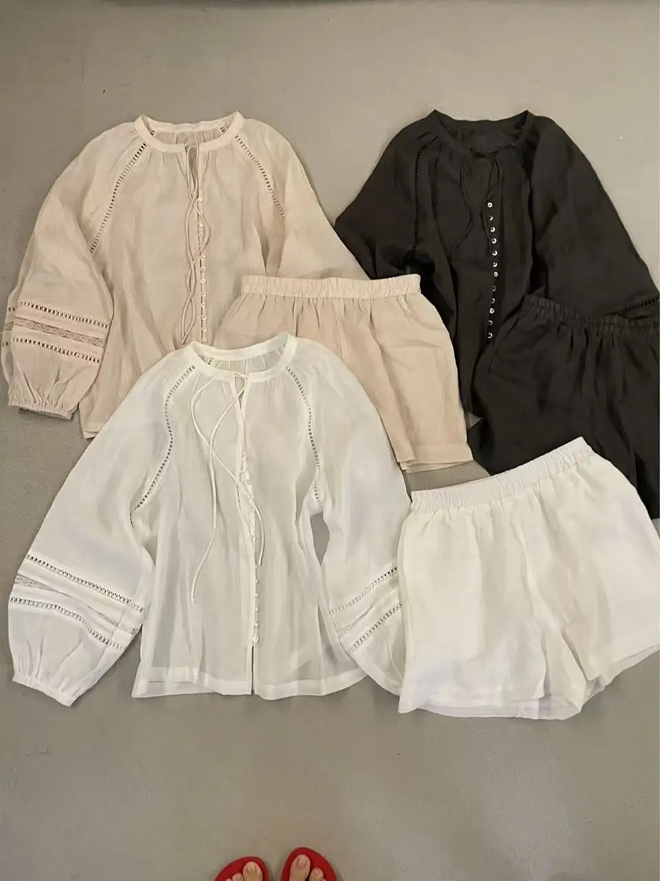 Women's Linen Two-Piece Set Hollow Lantern Sleeve Shirt And Shorts Breathable Knot Summer Fashion Outfit High Waist Shorts
Women's Linen Two-Piece Set Hollow Lantern Sleeve Shirt And Shorts Breathable Knot Summer Fashion Outfit High Waist Shorts